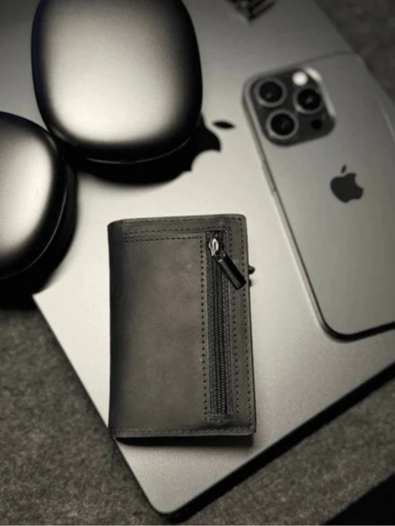 Castello Minimalist Card Wallet - Cross & Crown